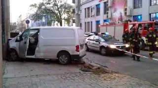 Uciekali kradzionym nissanem