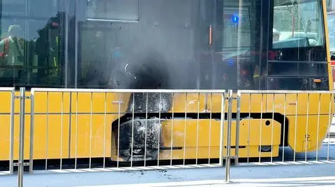 Dym z nowego tramwaju. Pożar "mechanizmów wózka"