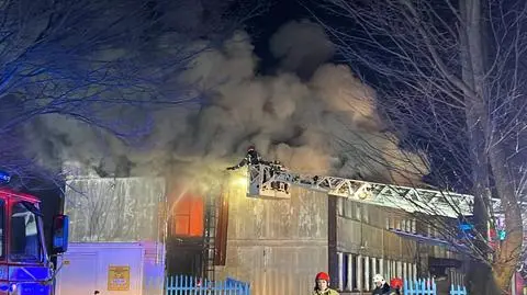 Pożar pod Żyrardowem, jedna osoba nie żyje 