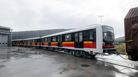 Nowy pociąg metra przechodzi testy w Czechach