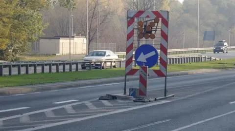 "Powoduje sytuacje kolizyjne". "Strzałka" z Wisłostrady do likwidacji