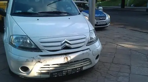 Taksówka w citroena, citroen w nissana
