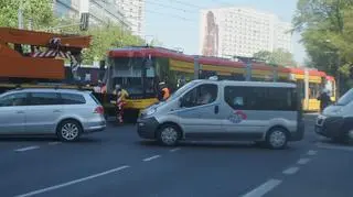 Tramwaj wypadł z toru na Marszałkowskiej