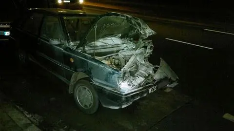 Nie nacisnął hamulca. 4 samochody rozbite