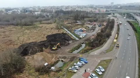 Przesuwają Kanał Czerniakowski. Część schowają w wielkiej rurze