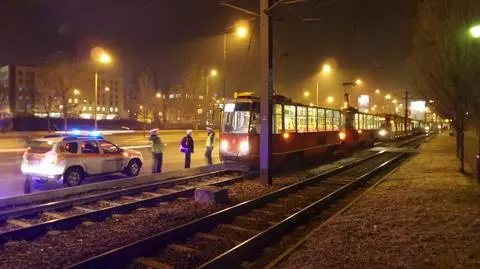 Potrącenie kobiety na Woli. Nie kursowały tramwaje