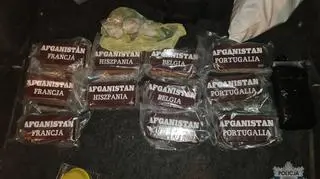 Policjanci zabezpieczyli ponad 16 kg narkotyków