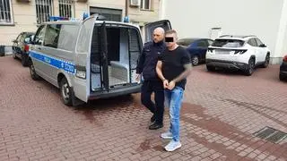 Policjanci zatrzymali dwie osoby 