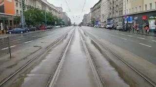 Niecodzienny widok. Al. Jerozolimskie przed południem