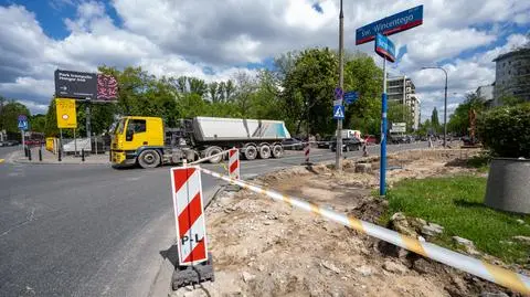 Przebudowa ważnego skrzyżowania na Targówku. Deweloper poszerzy ulicę i wybuduje sygnalizację
