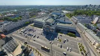 Plac Teatralny i widok na Teatr Narodowy