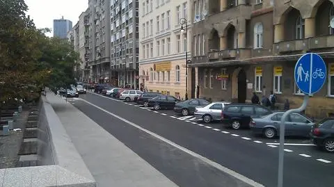 Noakowskiego na nowo ze ścieżką rowerową