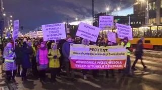 Protest przeciwko obwodnicy przez Wesołą