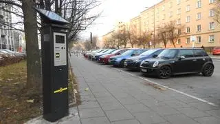 Paid parking zone on Szczesliwicka 