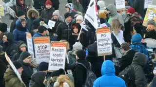 Protest antyrasistowski w centrum