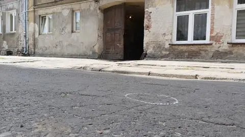 Są wyniki sekcji zwłok 20-latka z Żyrardowa. "Obrażenia spowodowała jedna kula z broni palnej"