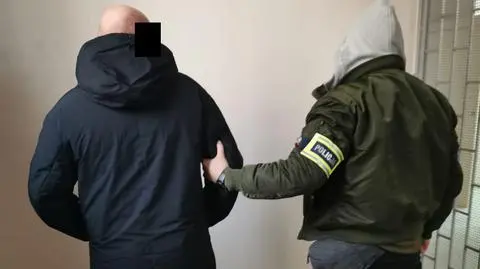 Policja: ukradł jedno auto, sfingował kradzież drugiego