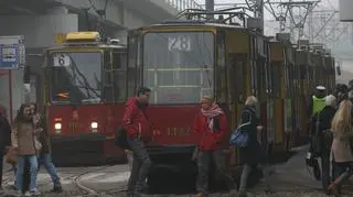 Awaria tramwajowa na rondzie Starzyńskiego