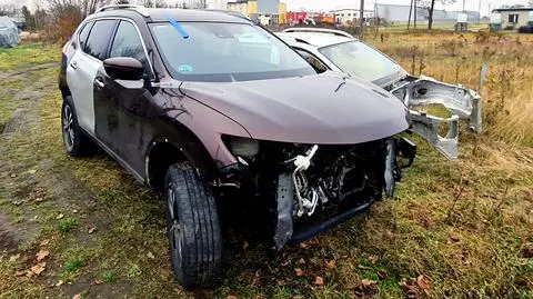 Policjanci rozbili grupę przestępczą zajmującą się kradzieżami aut