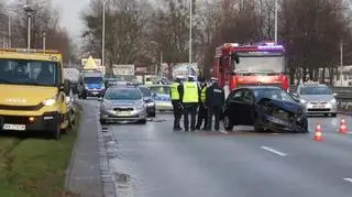 Dwaj policjanci trafili do szpitala