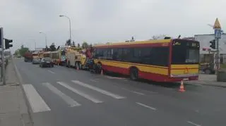 Zderzenie dwóch autobusów przy przystanku Młodzieńcza