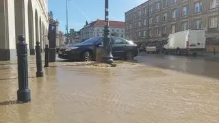 Awaria wodociągowa na Królewskiej