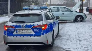 Auto wjechało w skrzynkę gazową