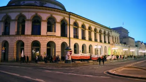 Protest przeciwko likwidacji szkół i przedszkoli