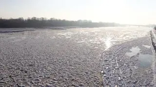 Wisła we wtorek - fot. Lech Marcinczak/tvnwarszawa.pl