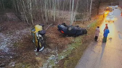 Jej auto dachowało. Gdy wyszła szukać pomocy, potrącił ją inny kierowca. 19-letnia studentka zmarła