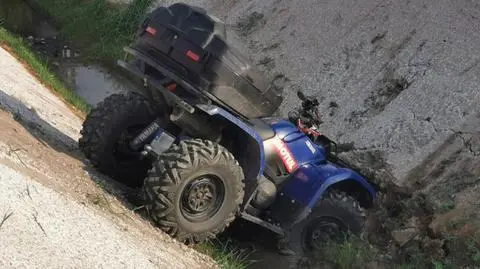 Uciekał quadem bez badań. Wjechał do rowu. Policja: miał 0,4 promila