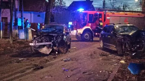 Wypadek w Rembertowie. Trzy osoby trafiły do szpitala