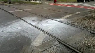 Zderzenie tramwaju z osobówką