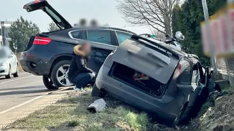 "Wyprzedzali się, zajeżdżali sobie drogę, a następnie hamowali"