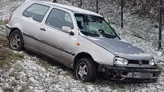 Kolizja citroena i volkswagena w Pruszkowie 