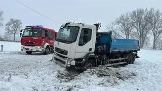 Zderzenie ciężarówki z pociągiem towarowym w Starym Dybowie