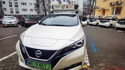 Kolejne samochody do e-kontroli. Łącznie jeździ ich już dziewięć