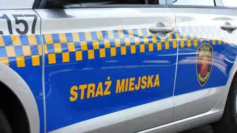 88-latek wyszedł ze szpitala i krążył po mieście. Znaleźli go na przystanku