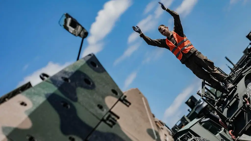 Zamknięta Wisłostrada i odcięte zjazdy. Ćwiczenia przed defiladą