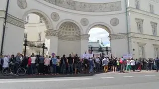 Protest przed ministerstwem zdrowia