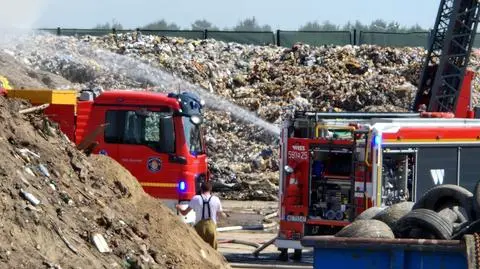 Pożar składowiska odpadów. Wójt: wysypisko nielegalne, sprawa w prokuraturze