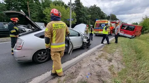 Zderzenie dwóch aut na Patriotów 