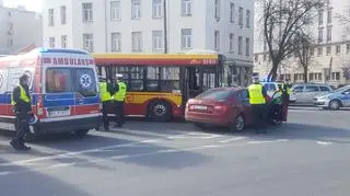 Zderzeniu autobusu i skody 