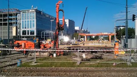 Towarowa bez asfaltu. "Zamknięta do odwołania"