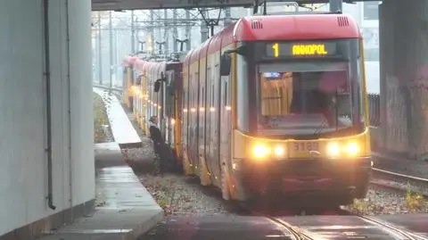 Tramwaj zepsuł się pod Trasą Mostu Północnego