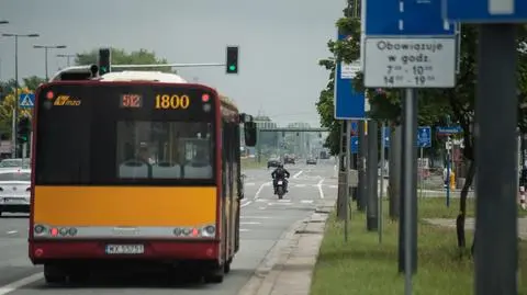 Zielona fala dla autobusów na skrzyżowaniach Radzymińskiej
