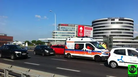 Zderzenie czterech aut. Dwoje dzieci w szpitalu