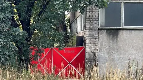 Tragedia na Tarchominie. Nie żyje mężczyzna, który wszedł do stacji transformatorowej