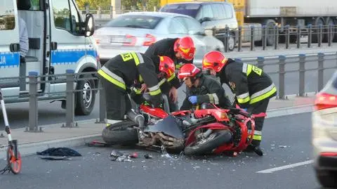 Wypadek motocyklisty na moście Grota