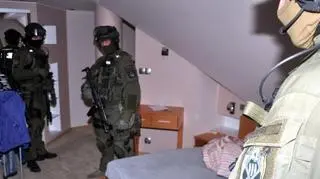 Napady z bronią, rozboje, usiłowanie zabójstwa. Szefowie grupy mokotowskiej prawomocnie skazani